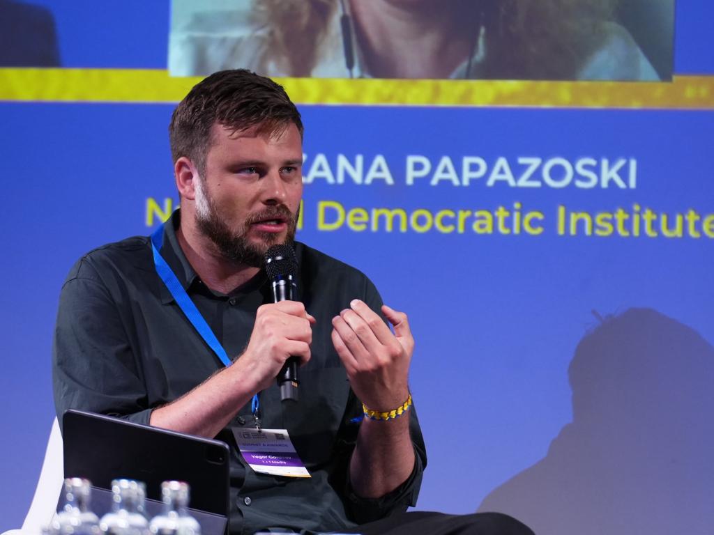 Єгор Гордєєв розповів європейцям про інформаційну безпеку і протидію фейкам в Україні