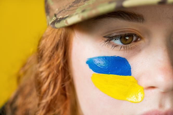 Военный учет женщин в Украине перенесли на год и сделают добровольным