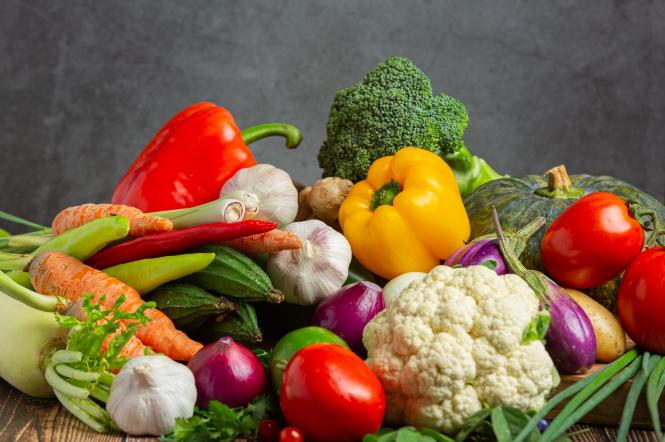 Як зростуть ціни на овочі до кінця 2022 року: коментує економіст у "Сніданку з 1+1"