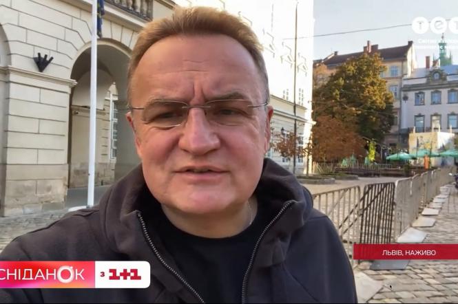 Очільник Львова розповів, як місто оговтується після обстрілів: Тут стріляє, бахкає, пожежа, а львів’яни питають – чому не працюють світлофори