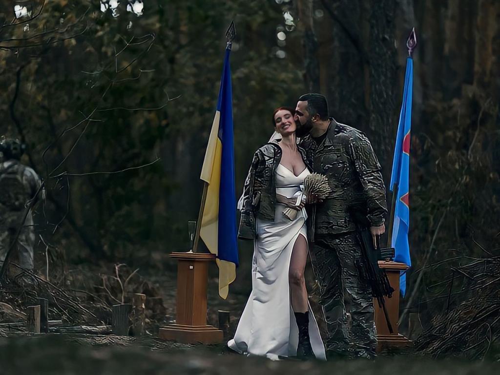 Украинская снайперша сыграла свадьбу на передовой и показала трогательные фото