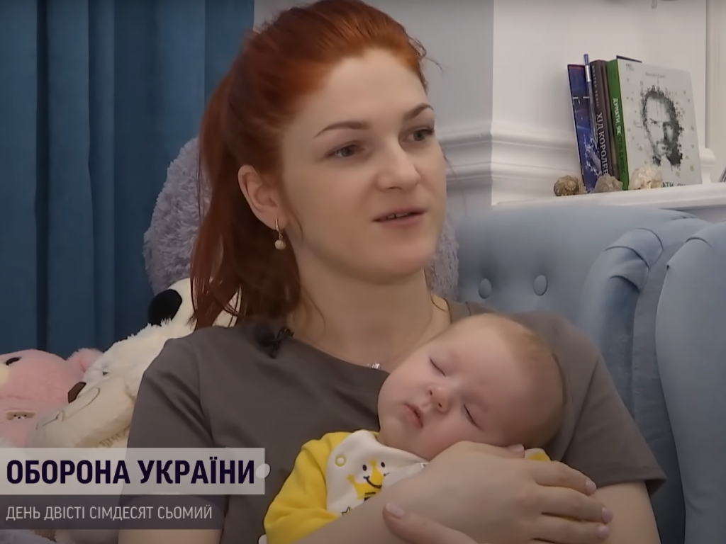 Парамедикиня Мар'яна Мамонова розповіла про життя та материнство після російського полону