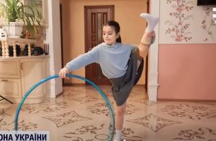 6-річна гімнастка, яка втратила ногу через росію, повернулась до тренувань і мріє виступати за Україну — 1+1