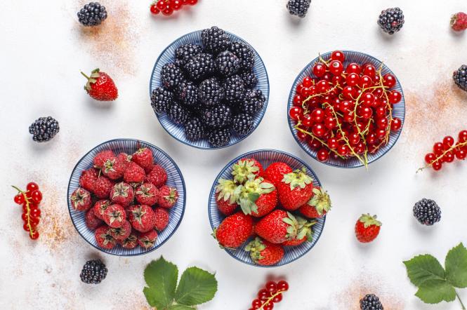 Як правильно споживати сезонні фрукти – пояснили у Сніданку з 1+1