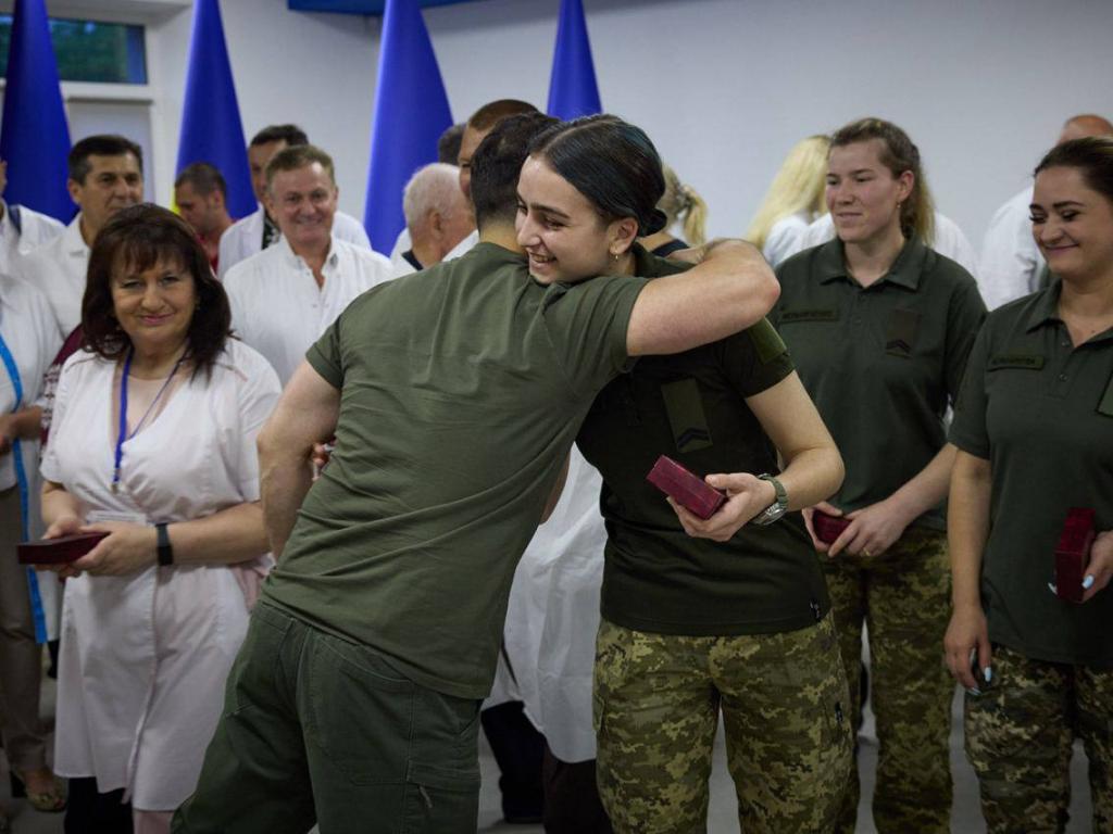 Жінки в Україні мають стати на військовий облік з 1 жовтня: кого це стосується