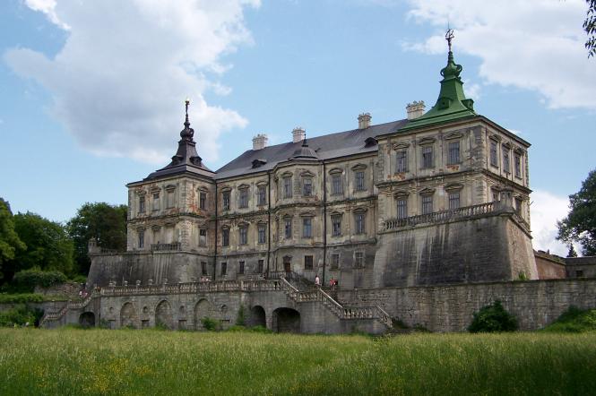 Підгорецький замок: історія, факти та легенди загадкового палацу