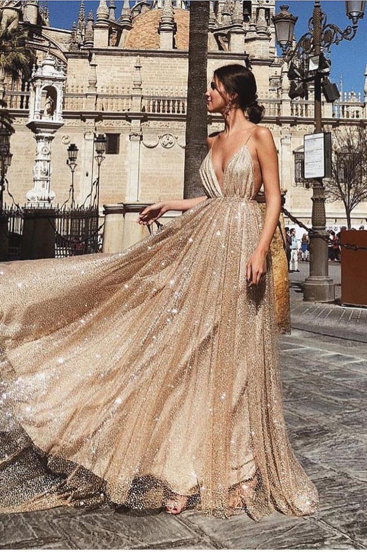 @weddingdresslookbook