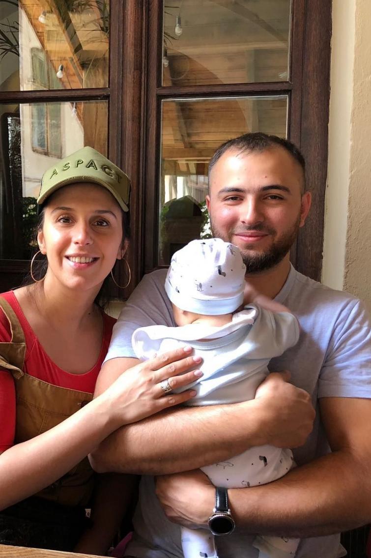 Джамала з чоловіком і сином