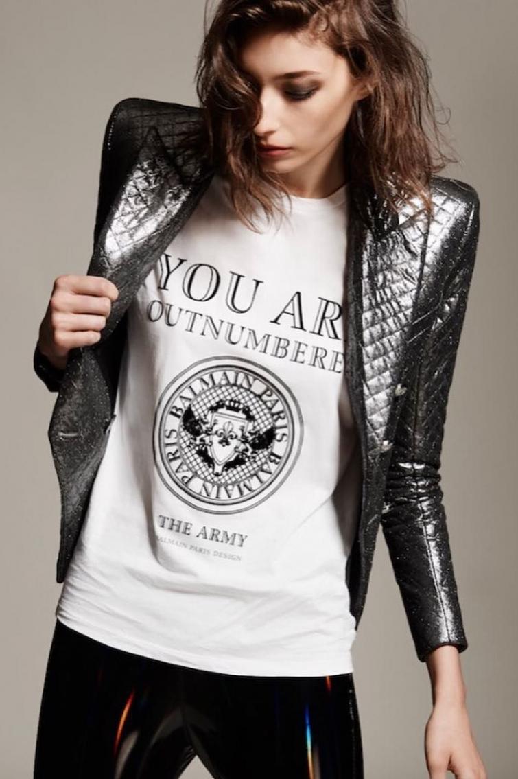 @balmain мода, срібний колір