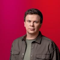 Дмитро Комаров Ведучий 1+1 Україна